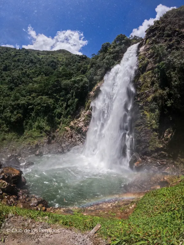Salto del Buey: canopy y senderismo